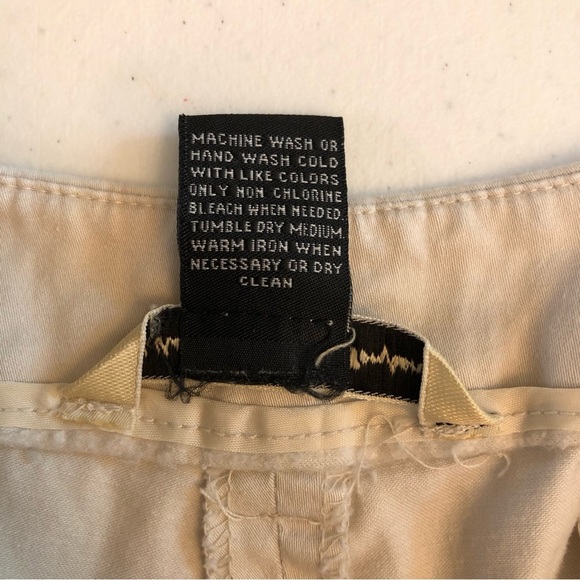 B Moss Women's Khaki Capri Pants Size 8 - Picture 6 of 6